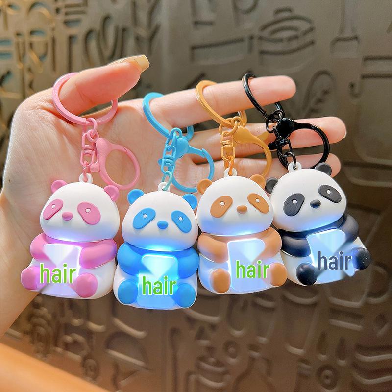 Kreativer Glücks-Panda Leuchtendes Nachtlicht Schlüsselanhänger: Süßer Figuren-Taschenanhänger und kleines Geschenk.