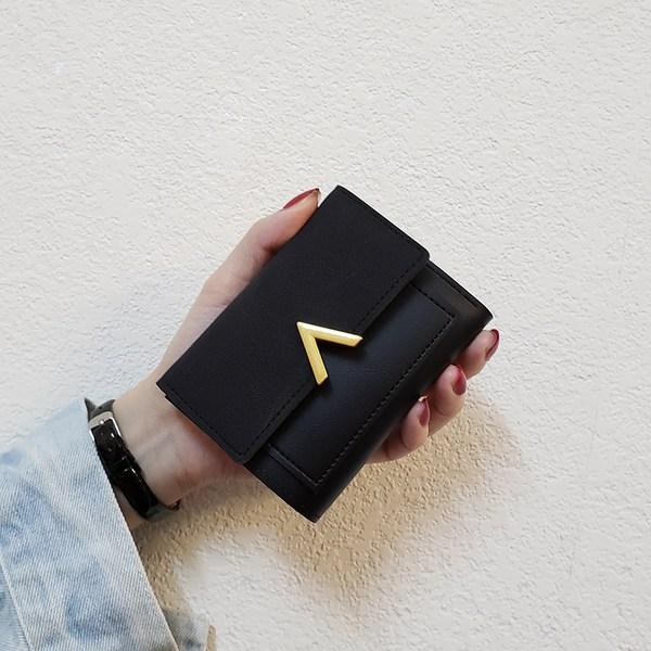 

Мягкий простой женский кошелек U-длины.