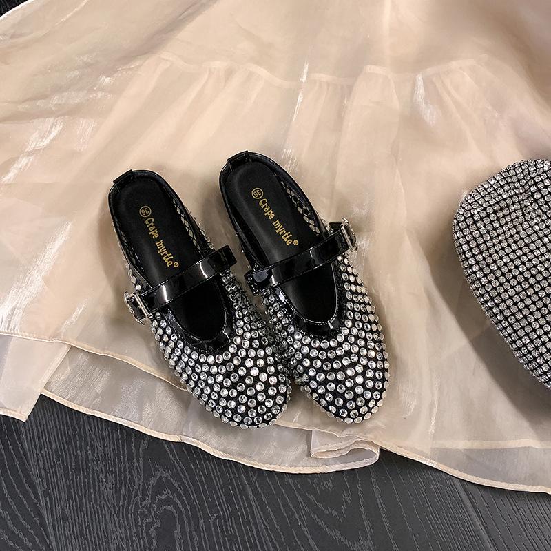 

Su Yinyin has the same style, which is beautiful and lazy, full of diamonds and fishing nets, with a lazy bag head, versatile and breathable, half-tow 35