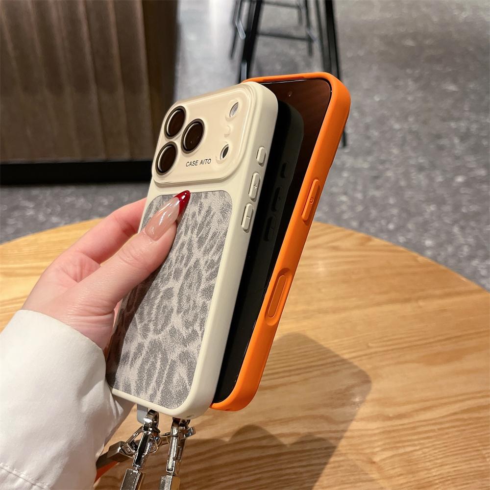 Luxury Wrist Strap Leather Lanyard Leopard Pattern Phone Case For iPhone 17 16 15 14 Pro Max 17Pro Full Lens Protection Cover