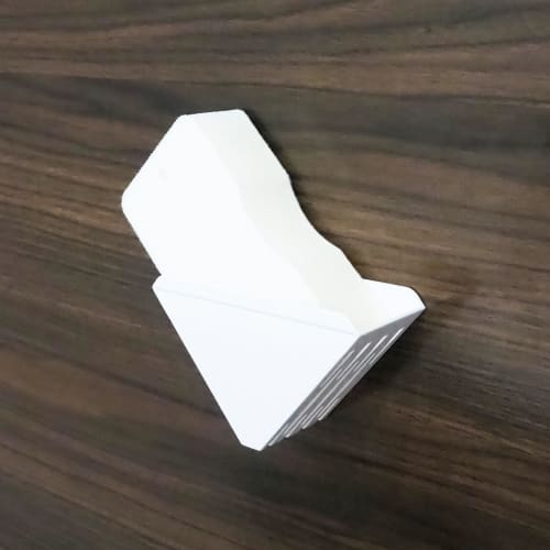 Towa Sangyo Magnetic Bathroom Bath Sponge Holder, Approx. 14 x 6.1 x 8.5 cm, Magnetic SQ, Floating Storage, Rust-Resistant Resin Sponge Holder