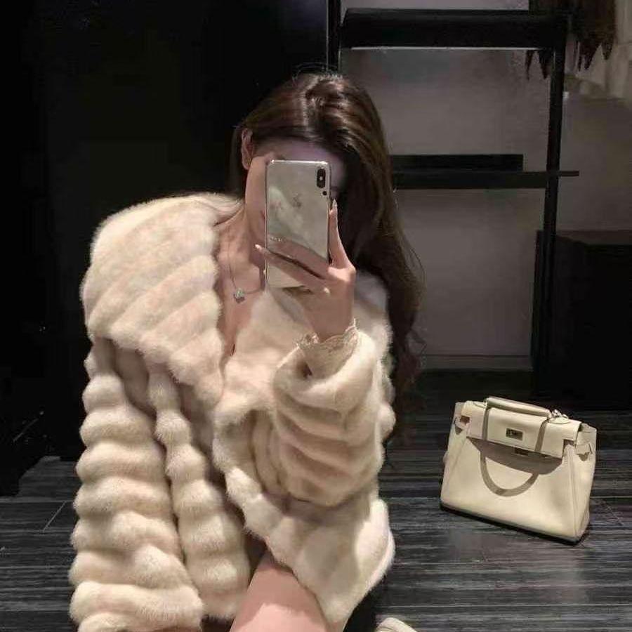 

Новая модная темпераментная трендовая имитация шиншиллы норки короткое зимнее темно-синее пальто с воротником женское L 131-75kg