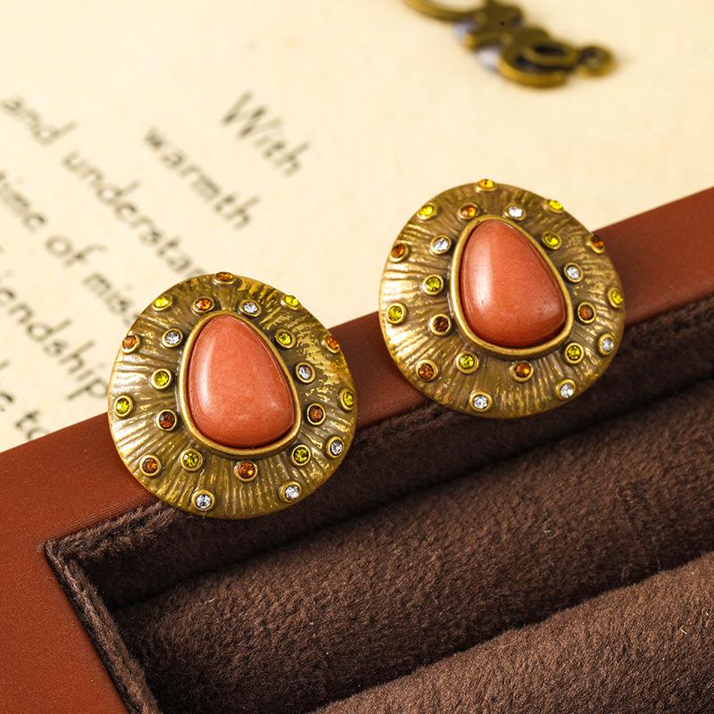 

Винтажные высококлассные серьги-пусеты геометрической круглой формы из натурального камня - Модные аксессуары с серебряной иглой