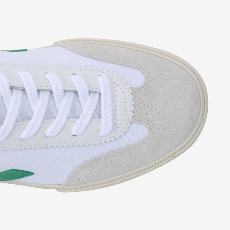 Veja Unisex Canvas Sneakers Volley Svju241vo01 525