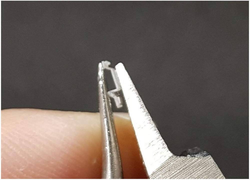 MJ Miniatures 1/35 Scale WWII German OVM Clamp Tool Set for Plastic Models (MJEZ35001)