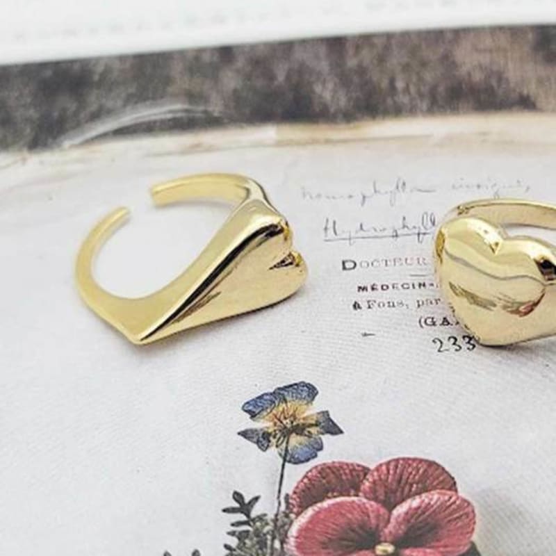 Ollia Lovely Heart Guarding