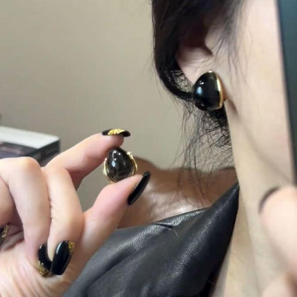 Melaude Amber Teardrop Ear Cuffs: Women's Luxury, Versatile Fashion Earrings