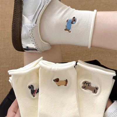 Calcetines de Montón Blancos - Algodón, Absorbentes del Sudor, Transpirables, Elásticos, Calcetines de Media Pantorrilla con Borde Enrollado y Bonitos Dibujos Animados para Uso Casual