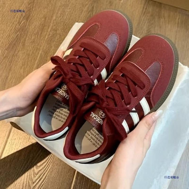 Women's flat-soled single shoes sports and leisure board shoes women's shoes new spring, autumn and winter versatile