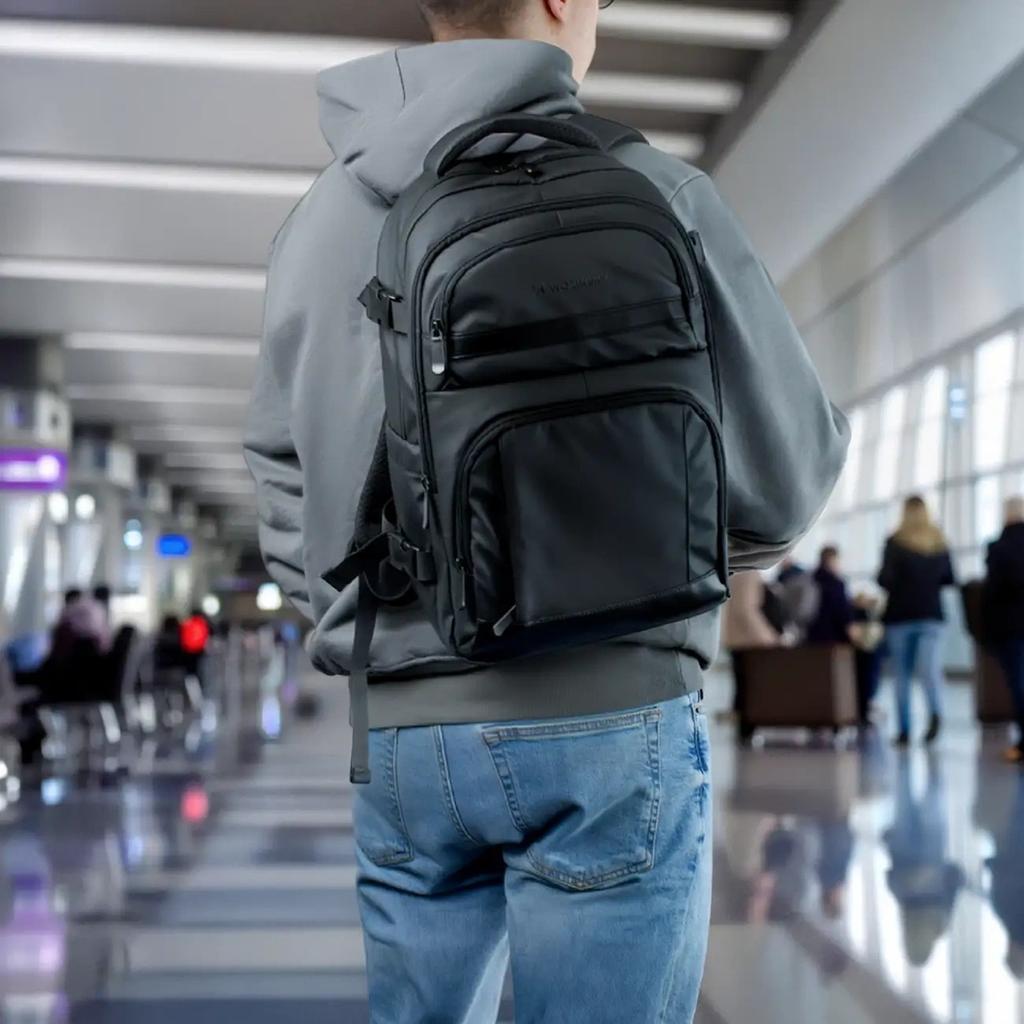 Reiserucksack für Flugzeug mit Laptopfach 20l 40x20x25 cm - schwarz