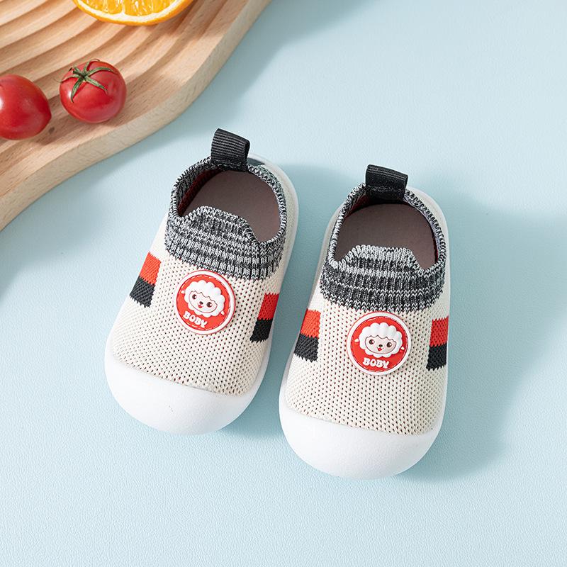 

Детские тапочки для улицы весна и лето мягкая подошва нескользящая дышащая обувь с одной педалью для новорожденных малышей 26