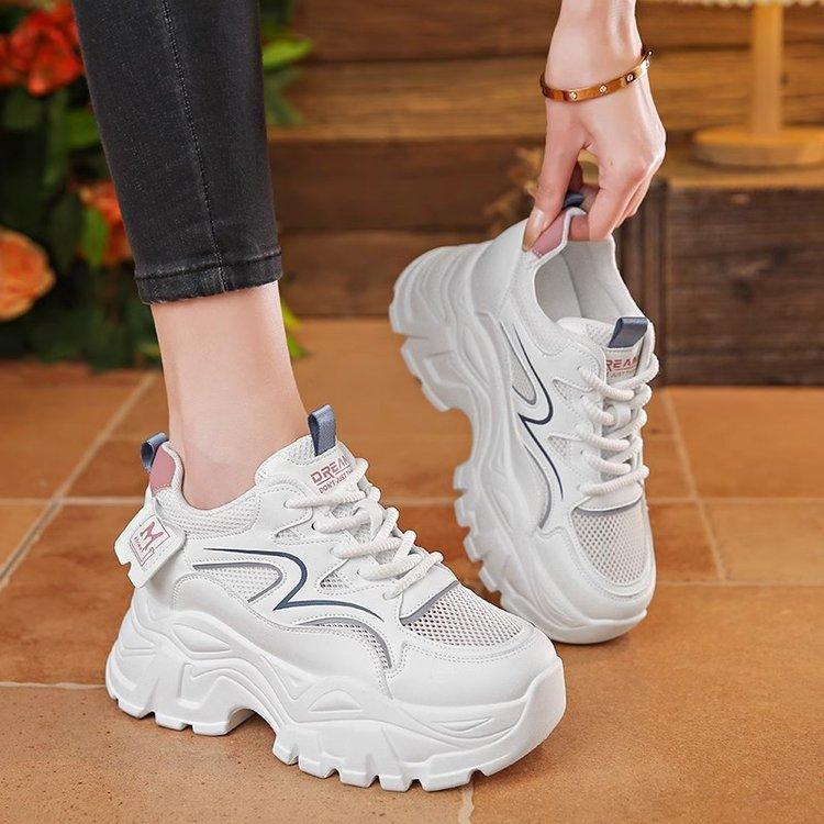 New spring platform leisure sports dad shoes inner height increase CM travel fried street Para shoes