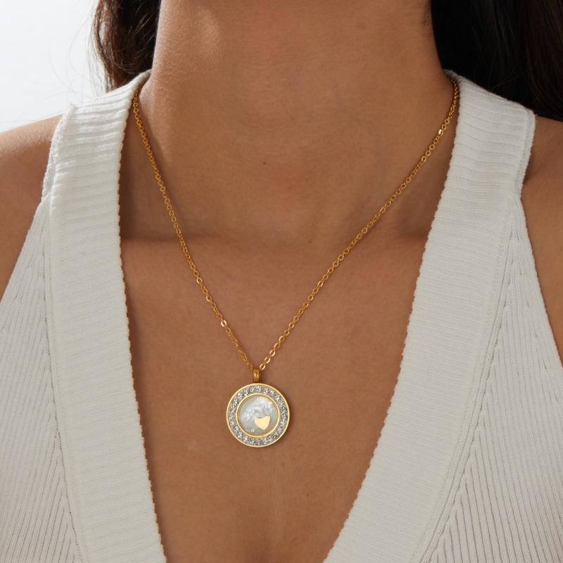 Gold Plated Stainless Steel Rotatable Mother of Pearl Heart Pendant Necklace for Women