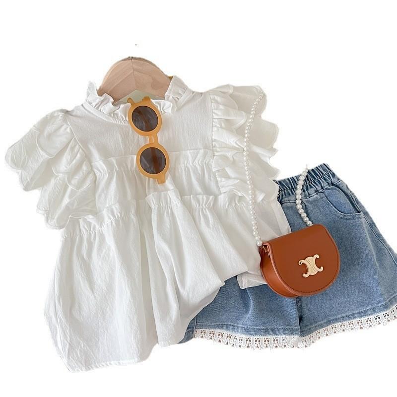 Adorable 2024 Summer New Girls Set Cute Lace Top And Trendy Korean Denim Shorts For Ages 3 To 8
