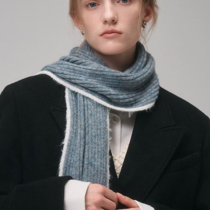 Saint Luxure Alpaca Boucle Line Muffler Cool Gray