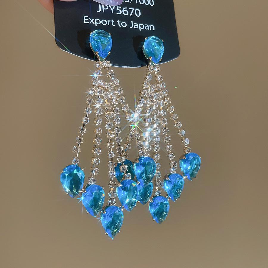 Silver Needle French Court Style Blue Flower Zircon Earrings Light Luxury High-end Stud Earrings Exquisite Niche Earrings