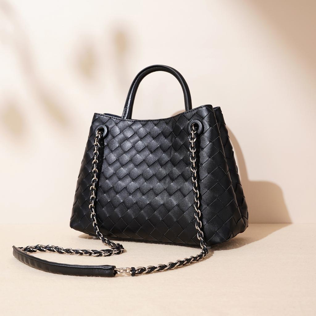 New Shoulder Bag Woven Bag Portable Large Capacity Leather Women's Bag Tote Bag