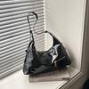 2026 New Fashionable Casual Oil Wax Leather Shoulder Bag Commuter Style Women's Handbag Simple Daily Korean Niche Crossbody Bag