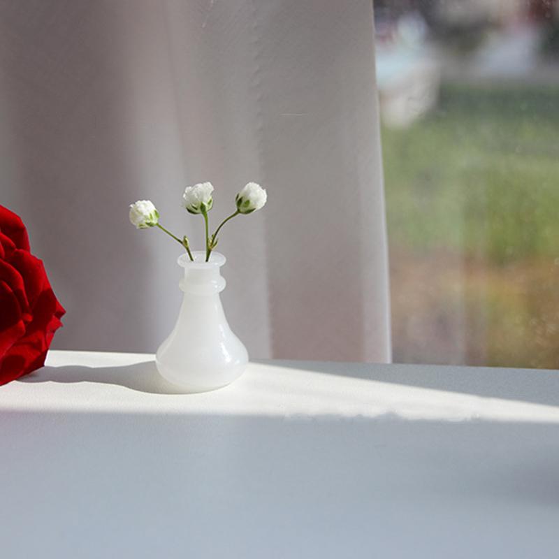 1:12 Dollhouse Miniature Glass Bottle Storage Jar Mini Geometric Shape Bottle Sealed Storage Bottle With Lid Vase Model Toys