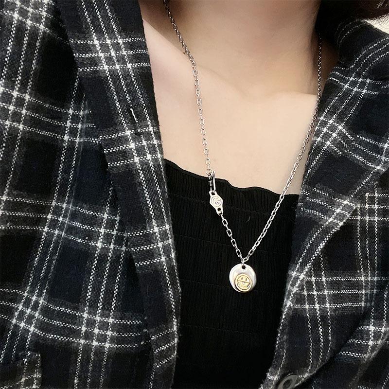 Vintage Gold Lustiges Smiley-Gesicht Anhänger Halskette Damen Lange Leichter Luxus Pullover Kette Trendige Accessoires