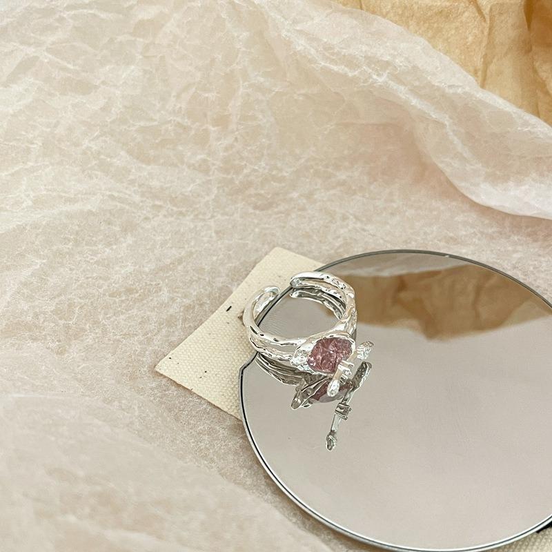 New Arrived Romantic Lovely Pink Bowknot Design Female Exquisite Jewelry Ring with Micro Bow Tie Zircon for Party and Dating
