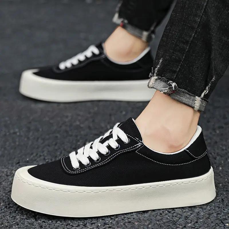 Fashion Sneakers Black Lightweight Thick Platform Lace-up Common Comfortable Man Shoe 2025 Trend Vulcanize Hiking Casual Shoes for Men