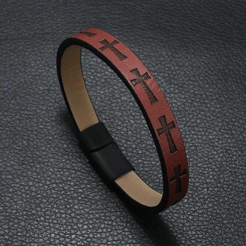 European and American Retro Style Fashion Leather Bracelet for Men with Printed Cross and Magnetic Clasp, Simple Bracelet, Niche Design