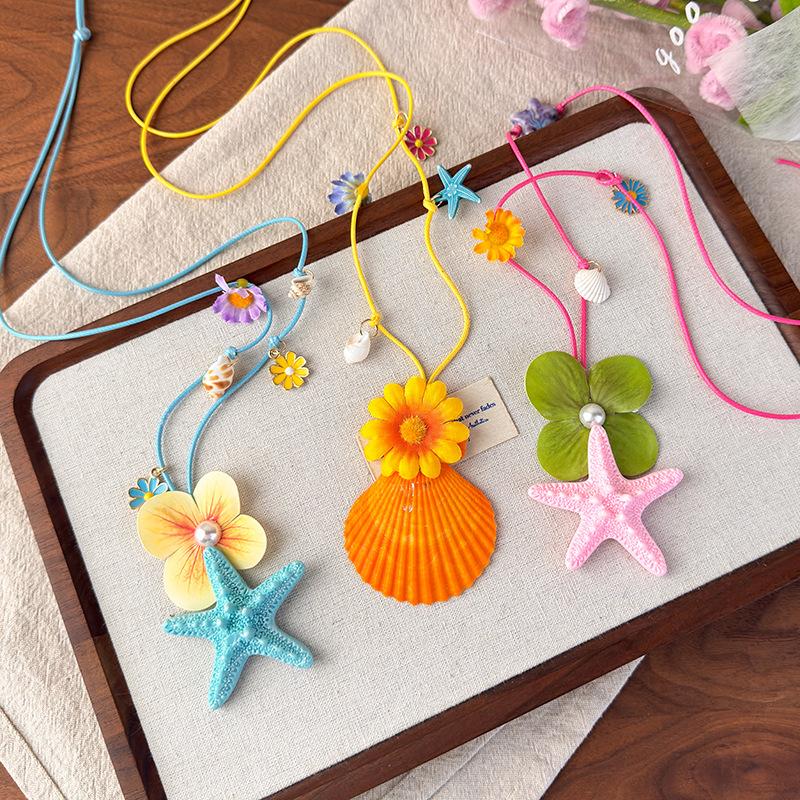 Trendy Summer Starfish Shell Flower Pendant Long Necklace For Women 2026 New Beach Vacation Vintage Charm Y2K Jewelry Accessorie