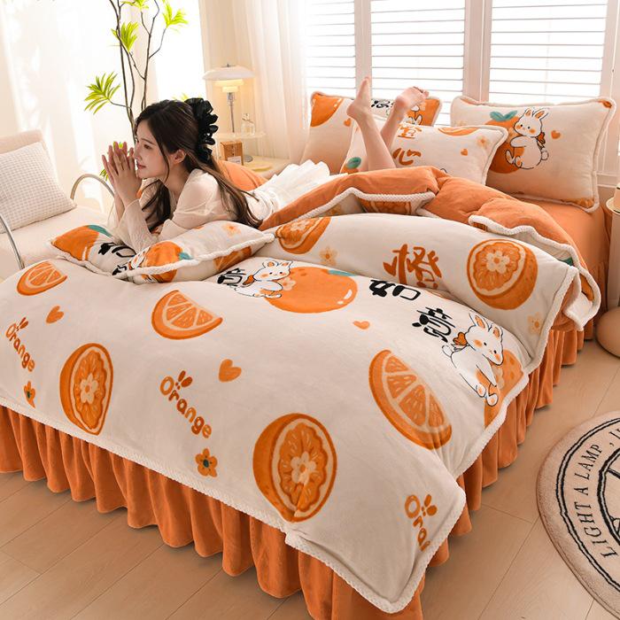 Winter Print Flannel Bed Set: Milk Velvet Duvet Cover & Sheet, Four Pieces