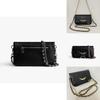 Elegante Bolso Pequeño de Hombro de PU con Alas de Metal y Cierre Magnético para Estilo Callejero