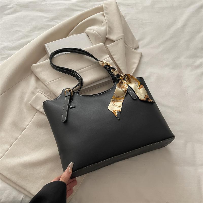 Silk Scarf Tote Bag Women's Large-capacity Autumn Personalized Women's Bag Simple Work Commuting Shoulder Bag