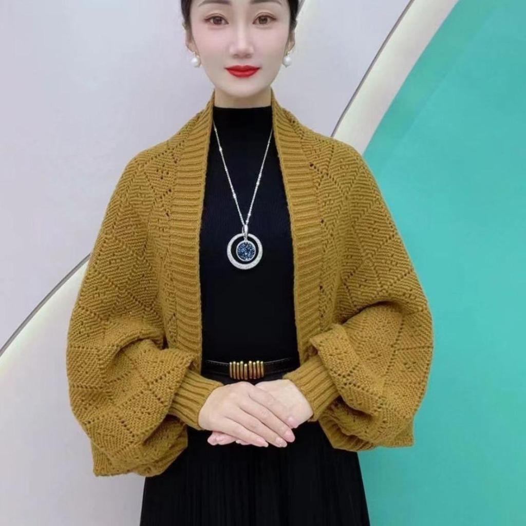 Autumn/Winter New Arrival: Knitted Close-Weave Check Shawl Warm, Versatile, Stylish & Elegant Cardigan Fashionable Outerwear