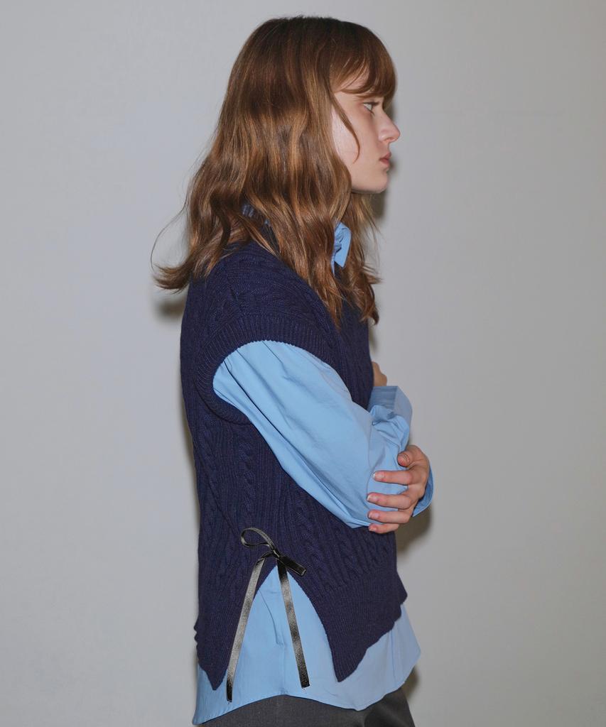 Paul&Alice Cable Knit Vest / Navy