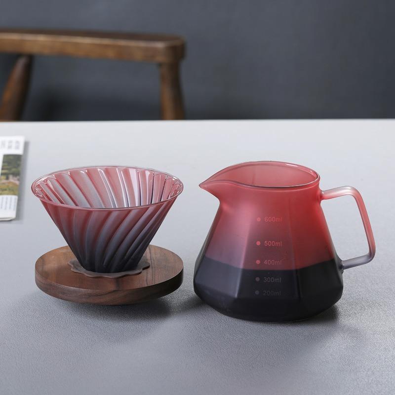 600ml Hand Brewed Coffee Filter Set,High Borosilicate Glass Heat Resistant Pour Over Dripper Sharing Pot with Filters 1-4 People