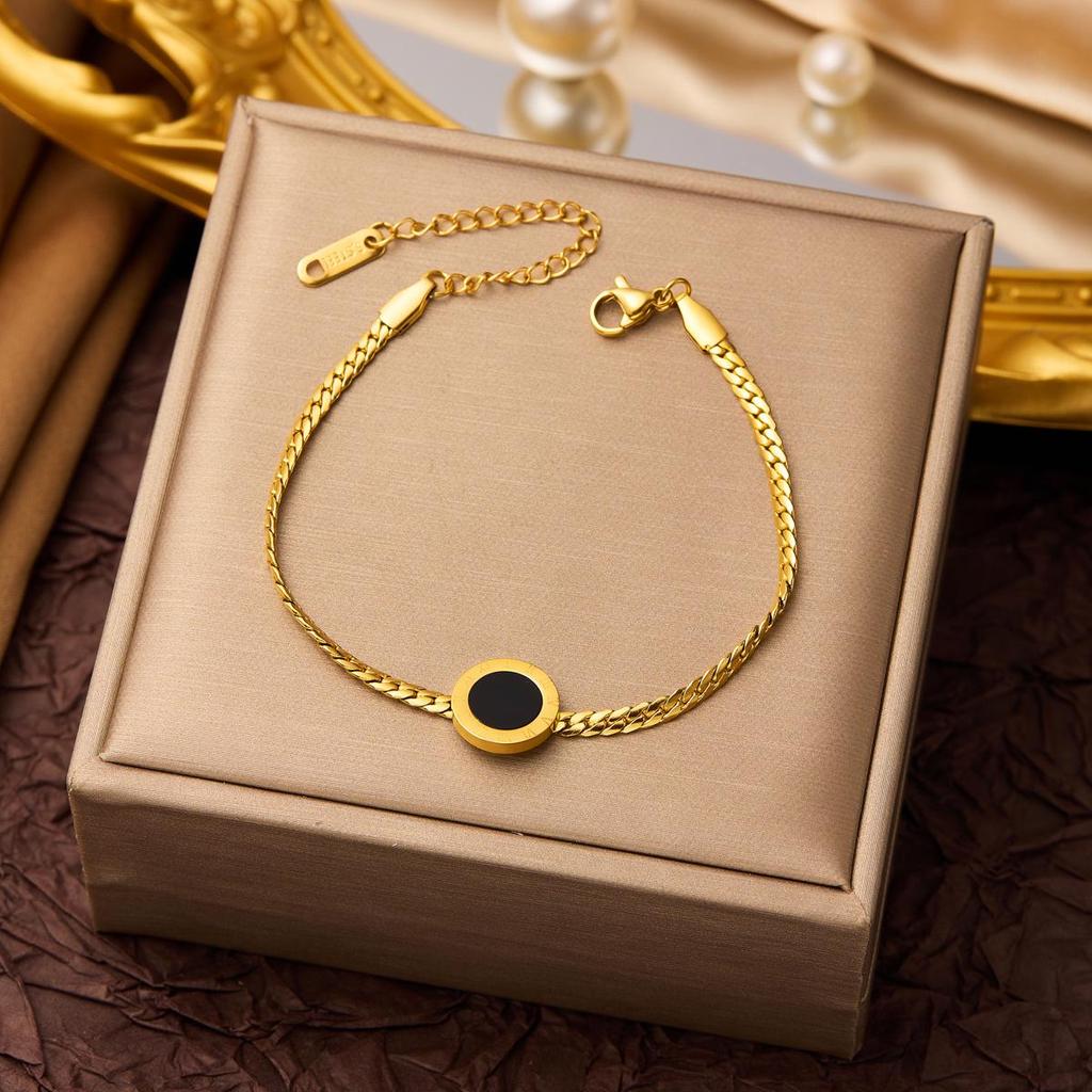 Neues Modisches Titanstahl Anlauffreies Armband für Damen - Vielseitige Europäische Stil-Trends