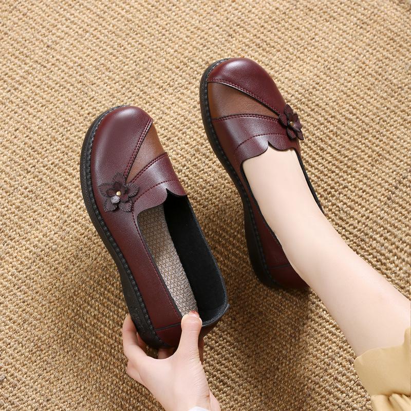 

A New Style of Shallow-toe Shoe Bag and A Pair of Round-toed Shoes with Soft Soles for Women 36 червоний