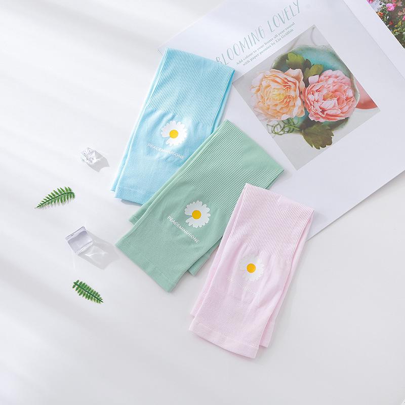 Summer Outdoor Cycling Ice Sleeves: Sun Protection, Mosquito Repellent, Cool Small Daisy Design for Women