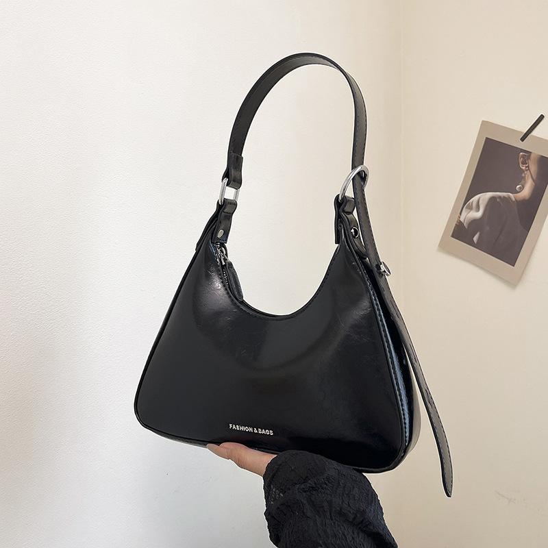Underarm bag women's 2025 new high-end women's fashion versatile niche design shoulder handbag
