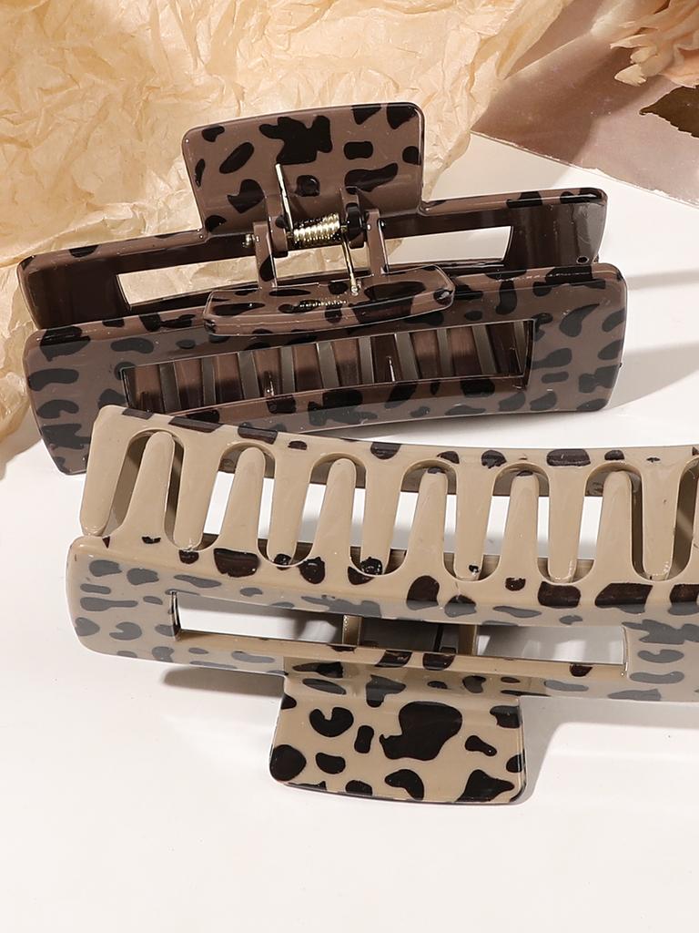 2 Pieces Leopard Print Claw Clip, Strong Hold Hair Jaw Clips for Thick Hair, Hair Accessories for Women Girls