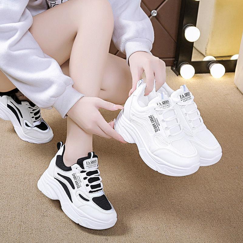 Autumn Mesh New Ins Women's Travel Shoes Sports Shoes Breathable and Versatile To Increase Height and Show Feet Little Dad Shoes