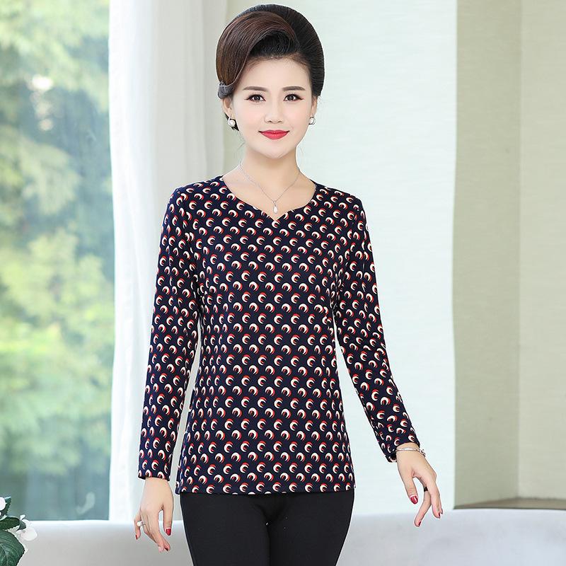 

Женская футболка с длинным рукавом с принтом больших размеров на весну и осень для женщин 40-50 лет 5XL (145-160 jin)