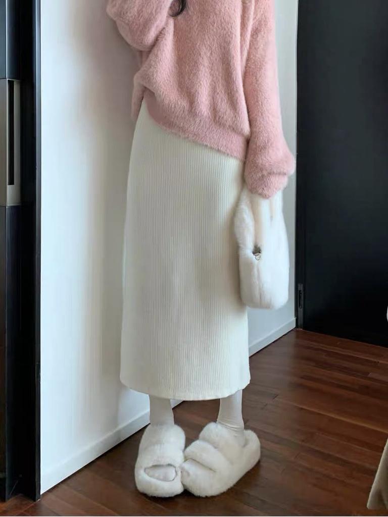 Gonna Midi Dritta Invernale da Donna in Maglia Pile Monopezzo Viola a Vita Alta Foderata in Pile Spessa