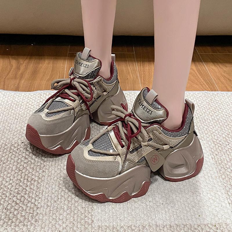 

7CM New Women Autumn Leather Casual Shoes Breathable Bling Trainers Sports Chunky Sneakers High Heels Platform Vulcanized Shoes 34 шампанського