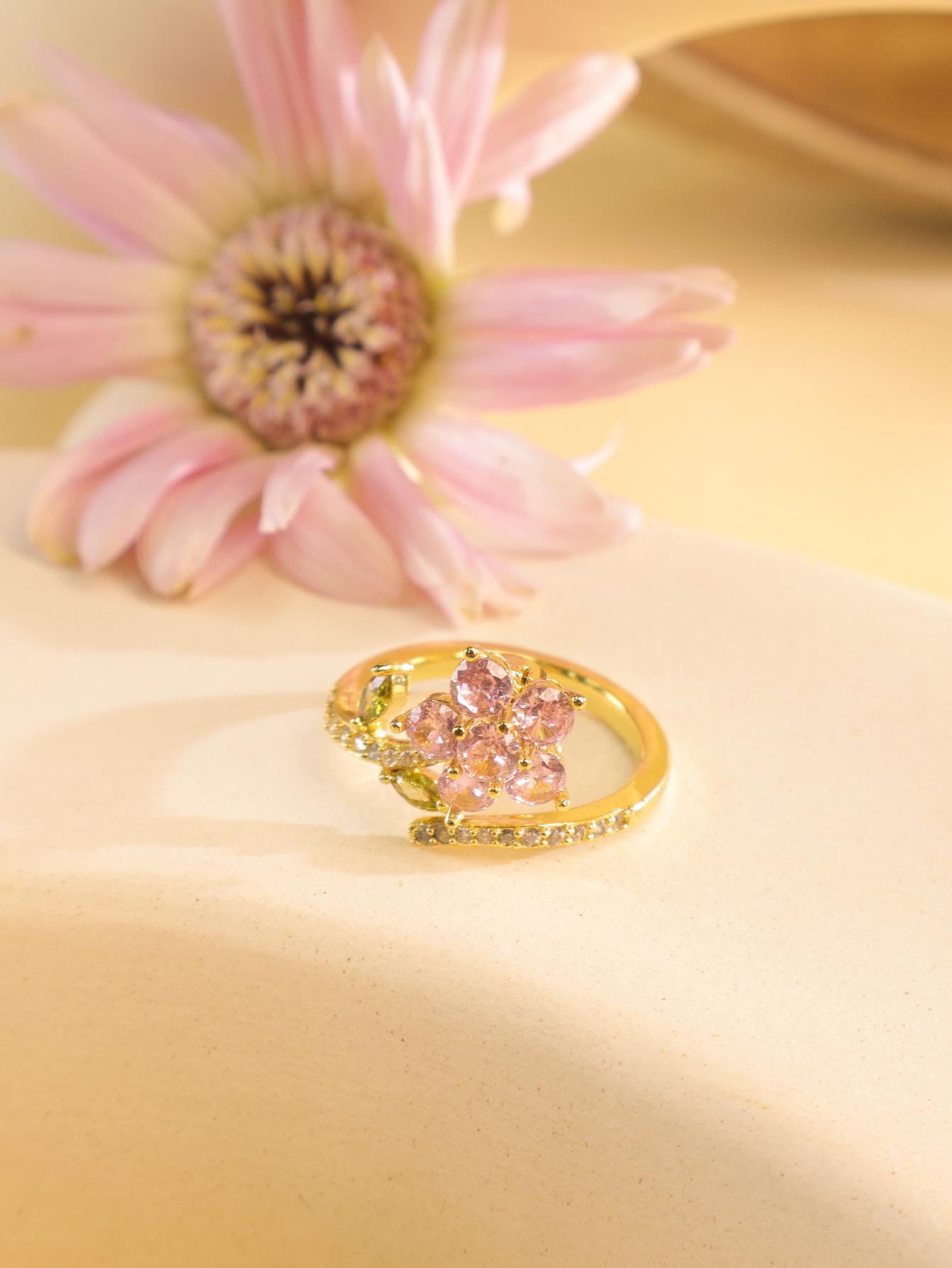 

Нове Кільце Регульованого Розміру Легка Розкіш Соняшник Циркон Просте, Свіже, Висококласне Відкрите Кільце