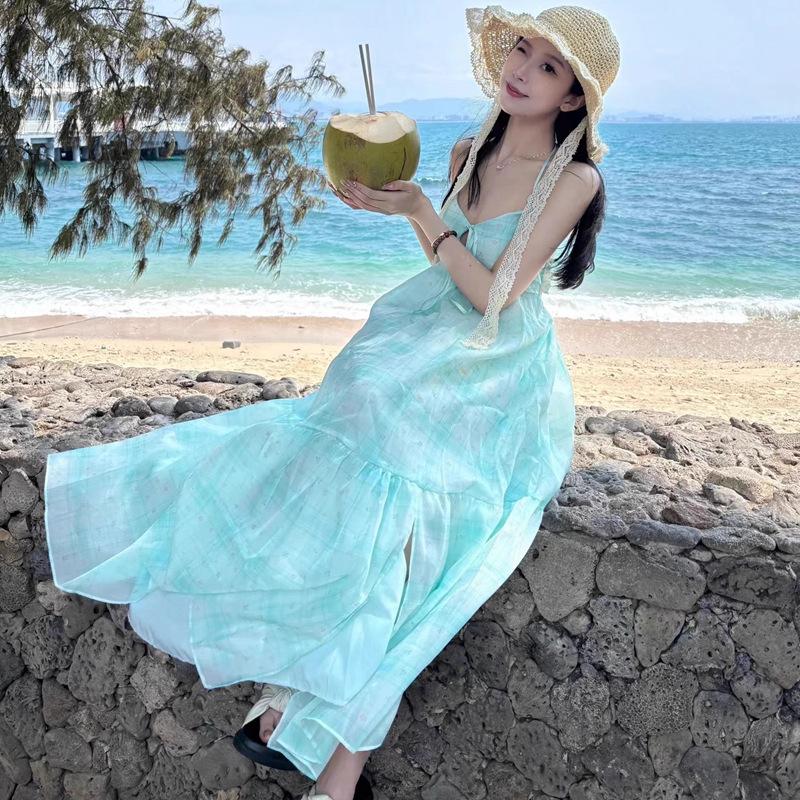 Mint Mambo Seaside Resort Atmosphere Beach Dress Design Sense Neck Dress Fairy Temperament Swing Skirt