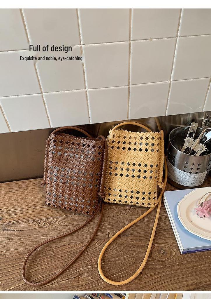 Korean INS Style Woven Hollow Shoulder Bag - Women's Summer Commuter Square Bag