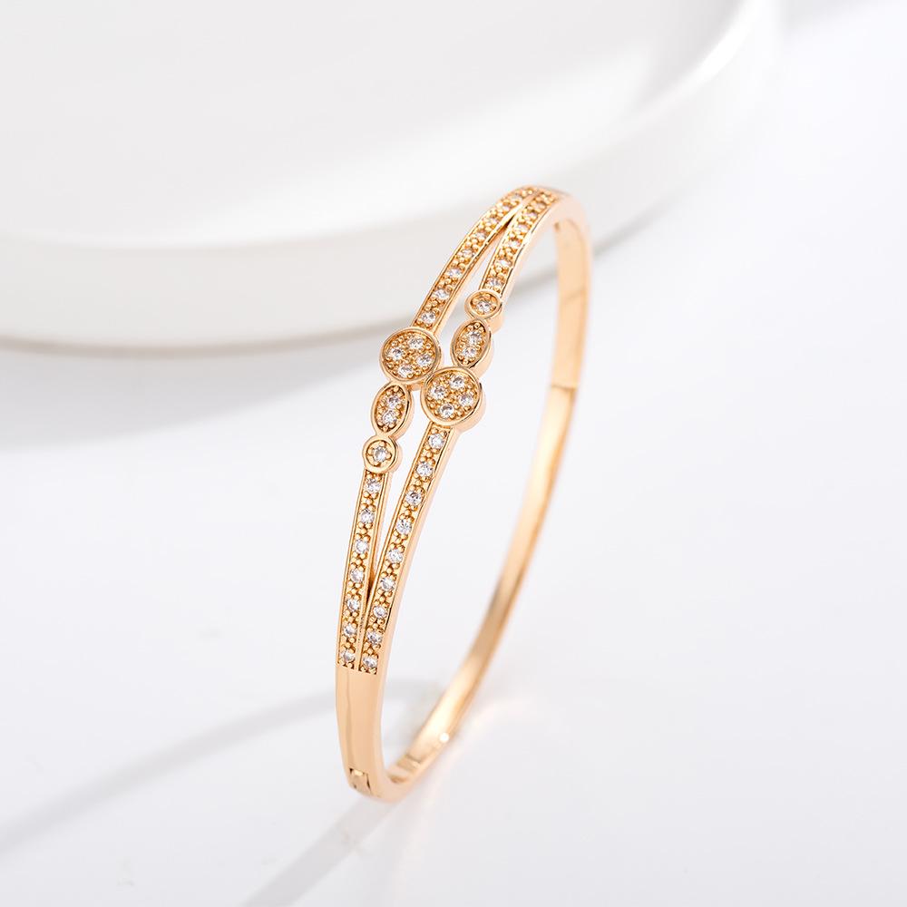 Double Layer Irregular Hollow Female Temperament Fashion Unique Ins Style Versatile Bracelet 17CM