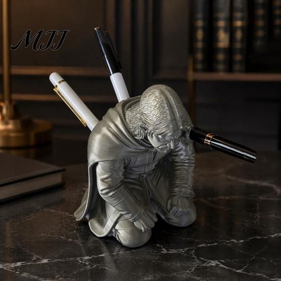 Fantasy Warrior Pencil Display 3D Printed Knight Pen Holder, Armor Style Kneeling Hero Stylish Stationery Storage Stand, Creative Organizer