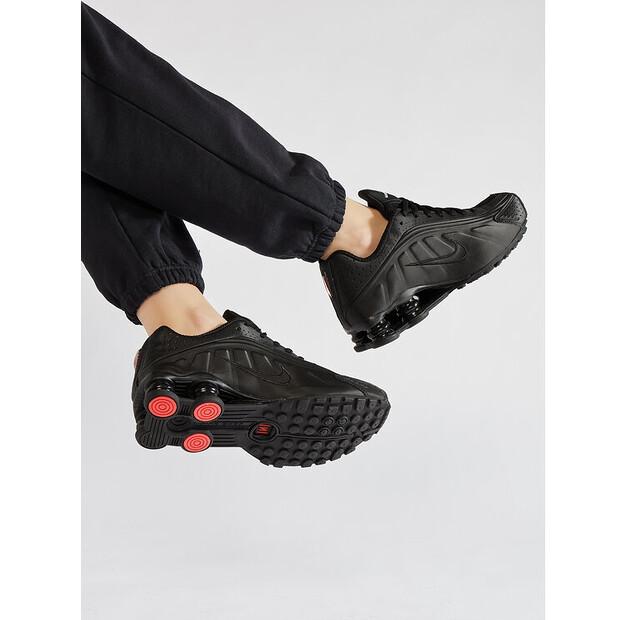 Кроссовки Nike Shox R4 EU 41