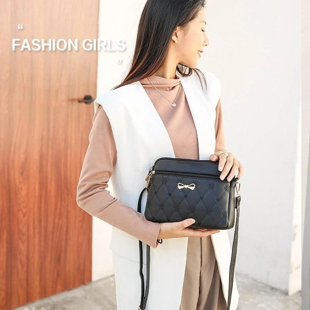 Portable Embroidery Heart Shoulder Bags Solid Color Large Capacity Messenger Bag PU Leather Women's Handbag Women
